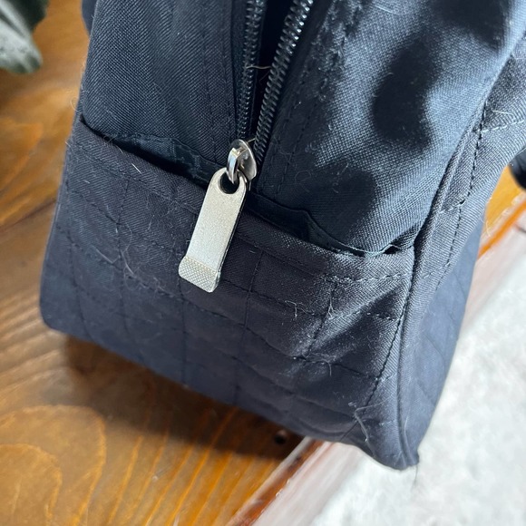 Gaiam Black Everythng Fits Gym Bag - Picture 8 of 10